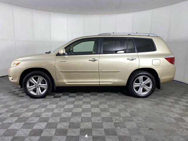 used 2010 Toyota Highlander car, priced at $9,999