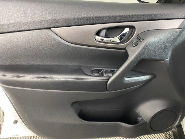 used 2015 Nissan Rogue car, priced at $7,999