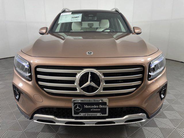 new 2024 Mercedes-Benz GLB 250 car, priced at $53,249