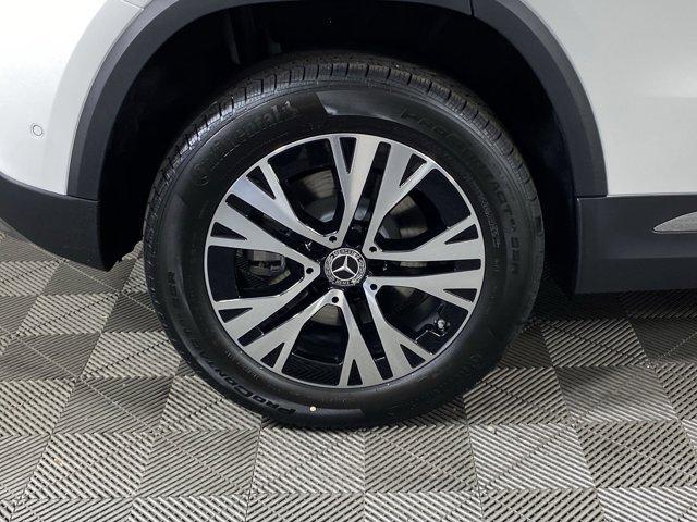 used 2025 Mercedes-Benz GLA 250 car, priced at $39,993