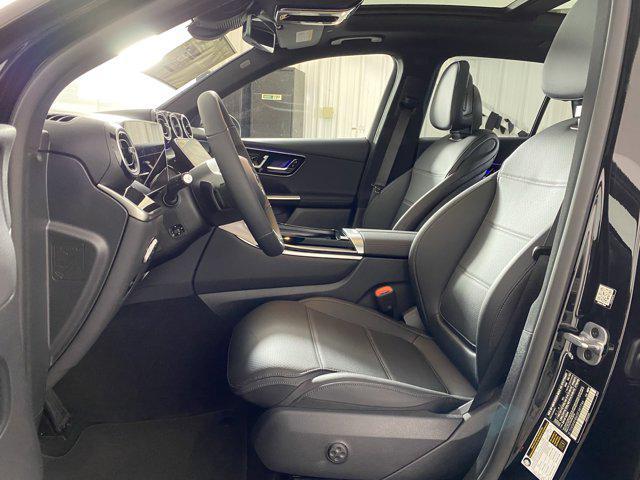 new 2025 Mercedes-Benz GLC 300 car, priced at $55,735