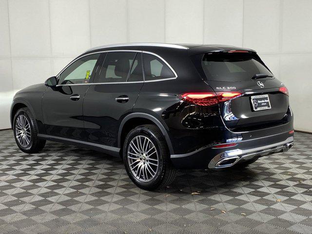 new 2024 Mercedes-Benz GLC 300 car, priced at $53,245