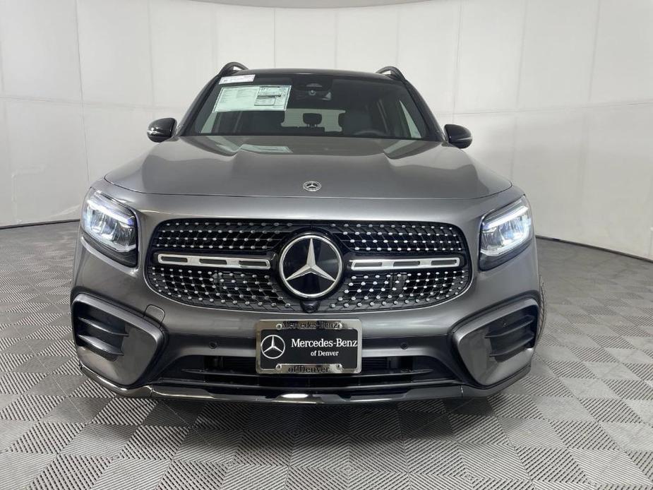 new 2024 Mercedes-Benz GLB 250 car, priced at $55,925