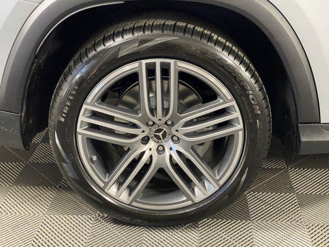 new 2025 Mercedes-Benz GLS 450 car, priced at $94,165