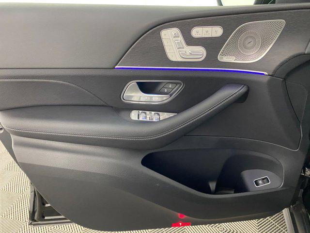 new 2025 Mercedes-Benz GLS 450 car, priced at $91,945