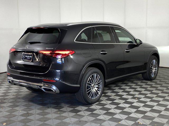 new 2025 Mercedes-Benz GLC 300 car, priced at $61,174