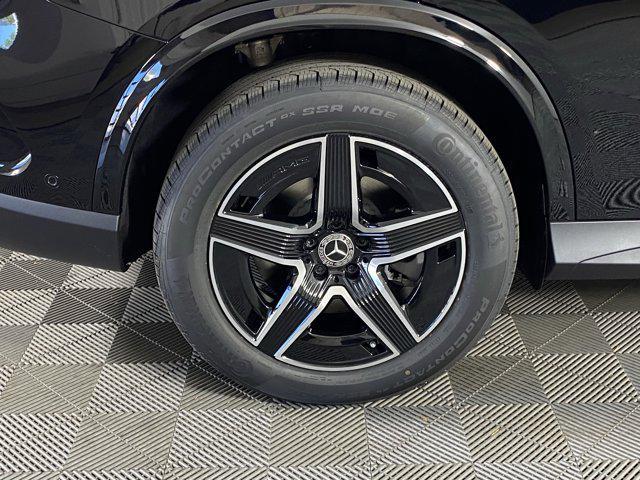 new 2025 Mercedes-Benz GLC 350e car, priced at $67,555