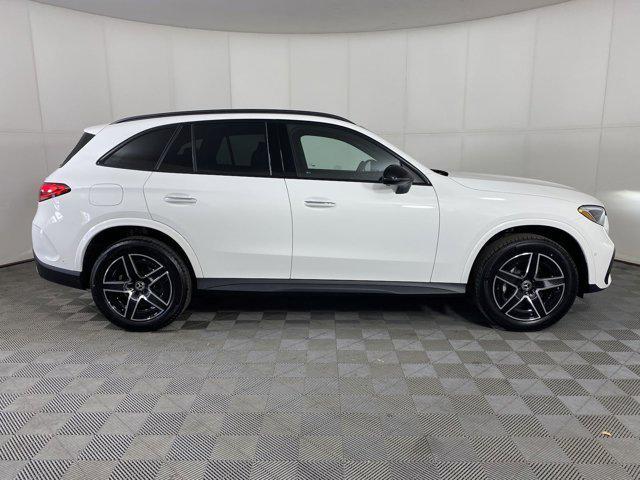 new 2025 Mercedes-Benz GLC 300 car, priced at $56,335