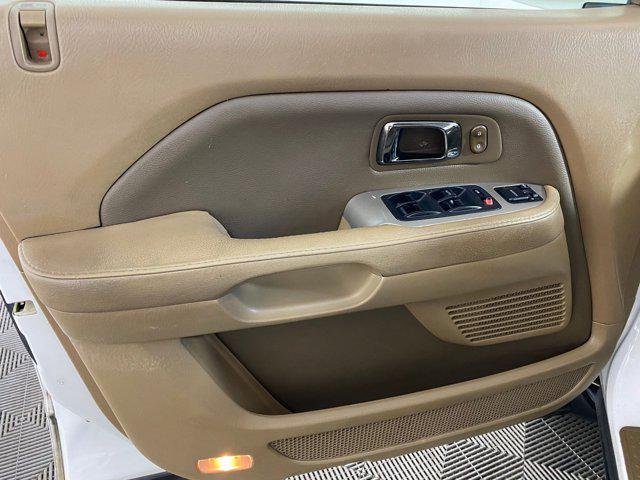 used 2007 Honda Pilot car, priced at $3,999