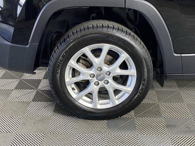 used 2017 Jeep Cherokee car, priced at $6,498