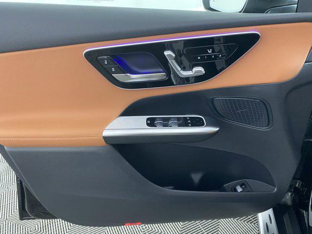 new 2025 Mercedes-Benz GLC 350e car, priced at $64,905
