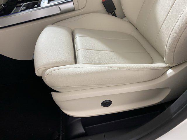 new 2025 Mercedes-Benz GLB 250 car, priced at $50,795