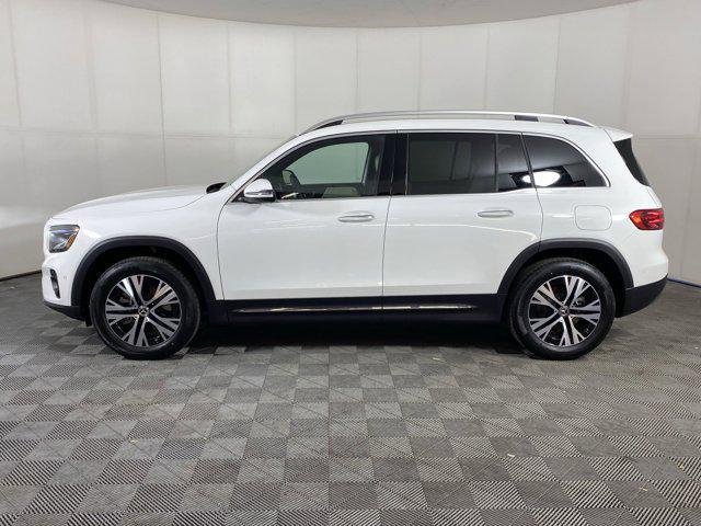 used 2025 Mercedes-Benz GLB 250 car, priced at $41,999