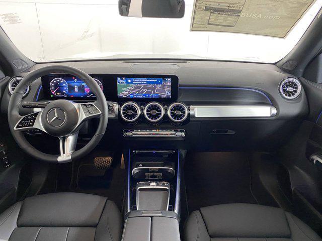 new 2025 Mercedes-Benz GLB 250 car, priced at $53,370