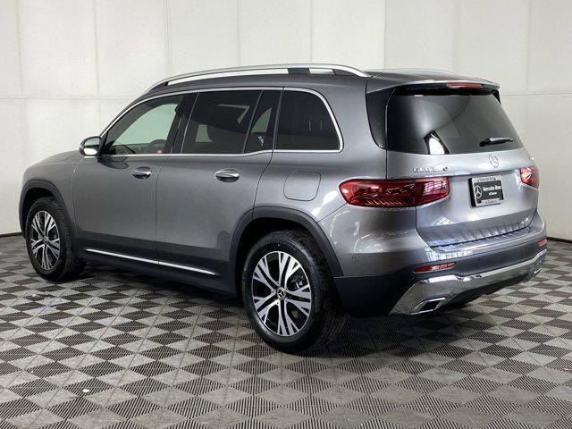 new 2025 Mercedes-Benz GLB 250 car, priced at $53,370