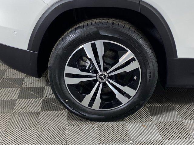 used 2025 Mercedes-Benz GLB 250 car, priced at $38,262