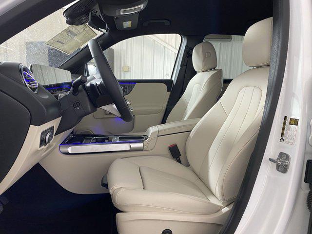 used 2025 Mercedes-Benz GLB 250 car, priced at $38,262