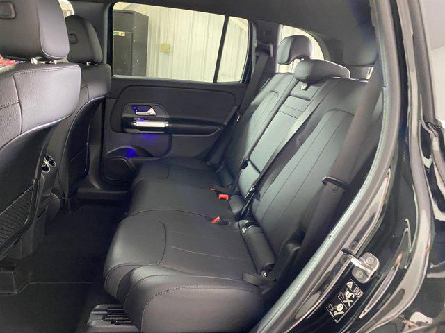 new 2025 Mercedes-Benz GLB 250 car, priced at $49,595