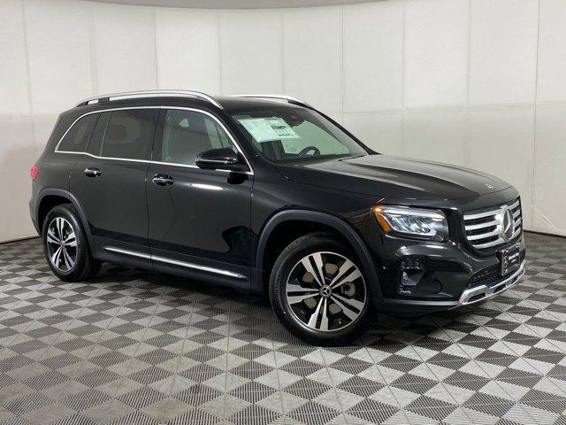 new 2025 Mercedes-Benz GLB 250 car, priced at $49,595