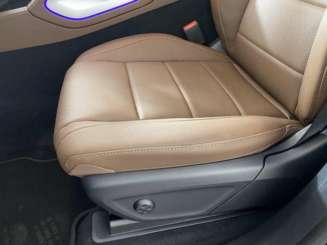 new 2025 Mercedes-Benz GLE 450e car, priced at $81,030