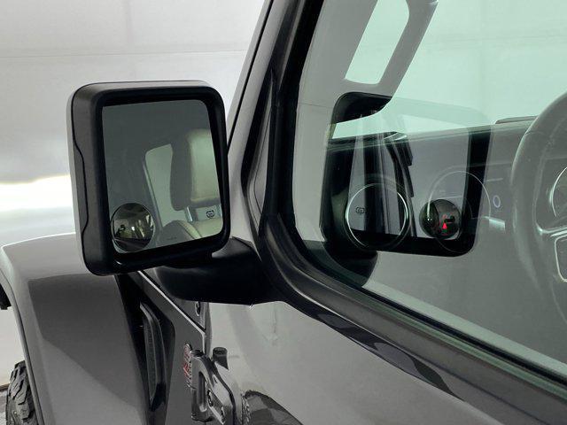 used 2019 Jeep Wrangler Unlimited car, priced at $32,999