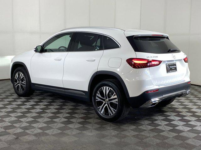 new 2026 Mercedes-Benz GLA 250 car, priced at $46,690