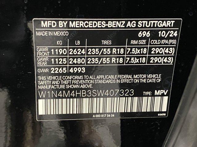 used 2025 Mercedes-Benz GLB 250 car, priced at $39,992