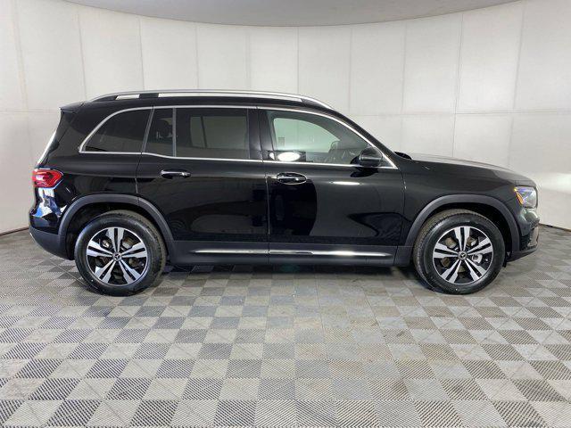 used 2025 Mercedes-Benz GLB 250 car, priced at $39,992