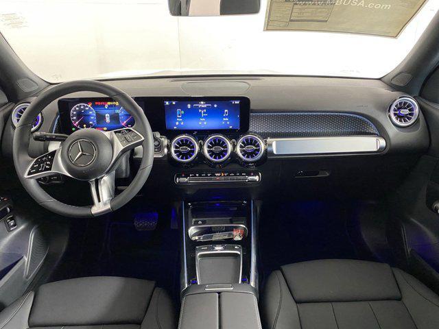 used 2025 Mercedes-Benz GLB 250 car, priced at $39,992