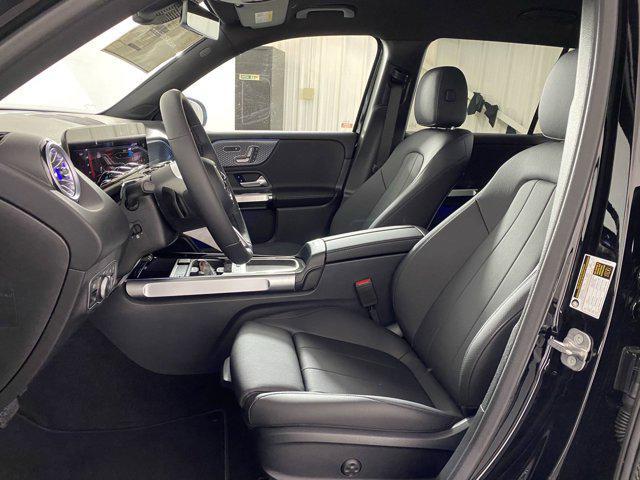 used 2025 Mercedes-Benz GLB 250 car, priced at $39,992