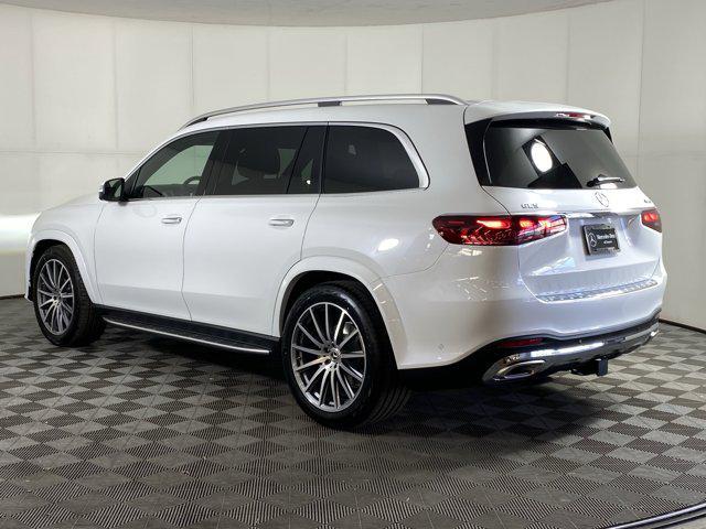 new 2025 Mercedes-Benz GLS 580 car, priced at $121,045