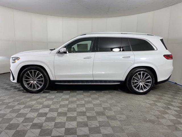 new 2025 Mercedes-Benz GLS 580 car, priced at $121,045