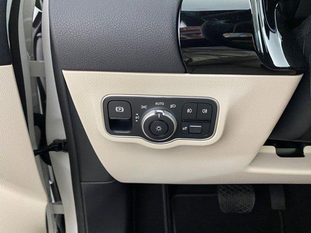 used 2026 Mercedes-Benz GLA 250 car, priced at $44,212