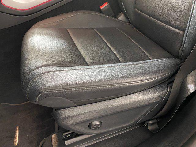 used 2020 Mercedes-Benz GLE 350 car, priced at $32,498