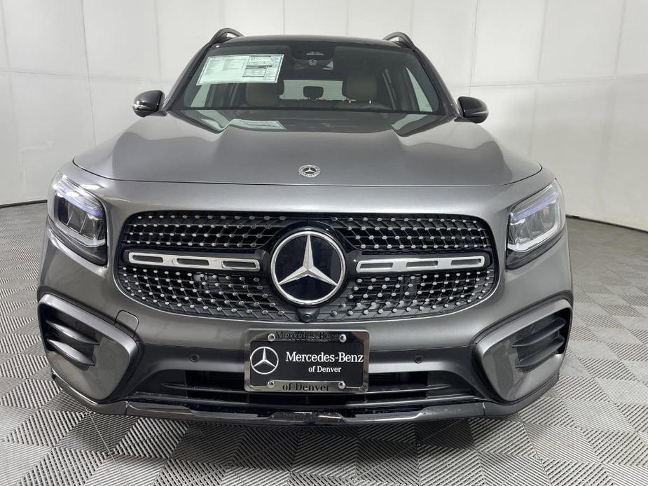 new 2024 Mercedes-Benz GLB 250 car, priced at $58,360