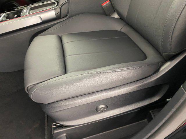 new 2025 Mercedes-Benz GLB 250 car, priced at $49,595