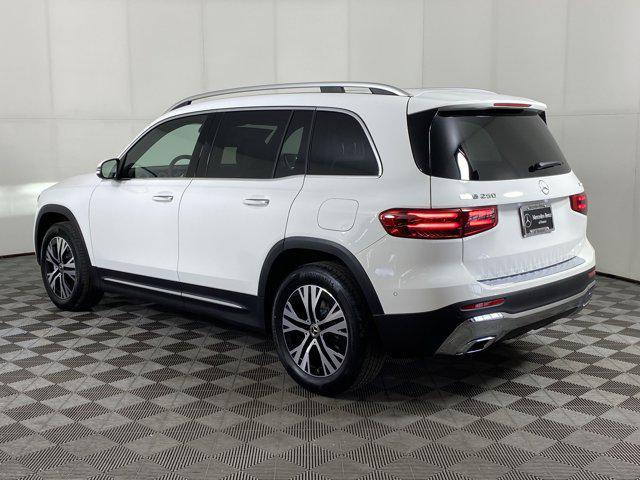used 2025 Mercedes-Benz GLB 250 car, priced at $50,391