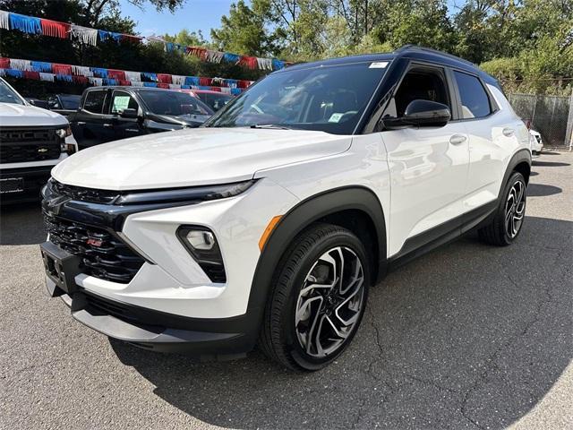 used 2024 Chevrolet TrailBlazer car, priced at $23,871
