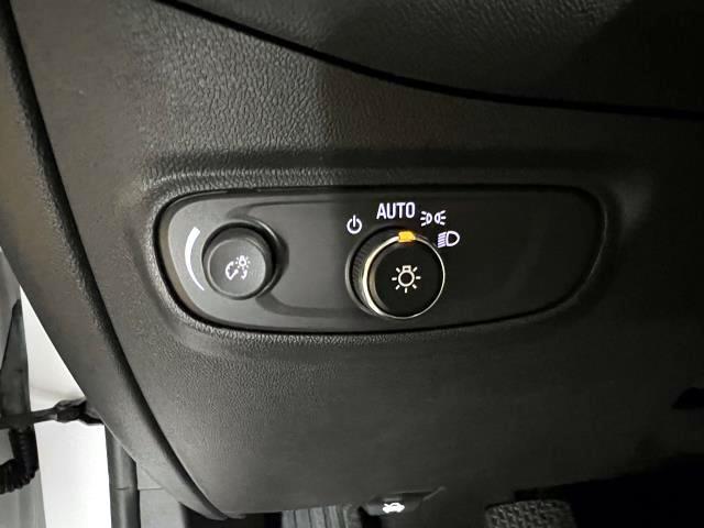 used 2022 Chevrolet Equinox car, priced at $19,576
