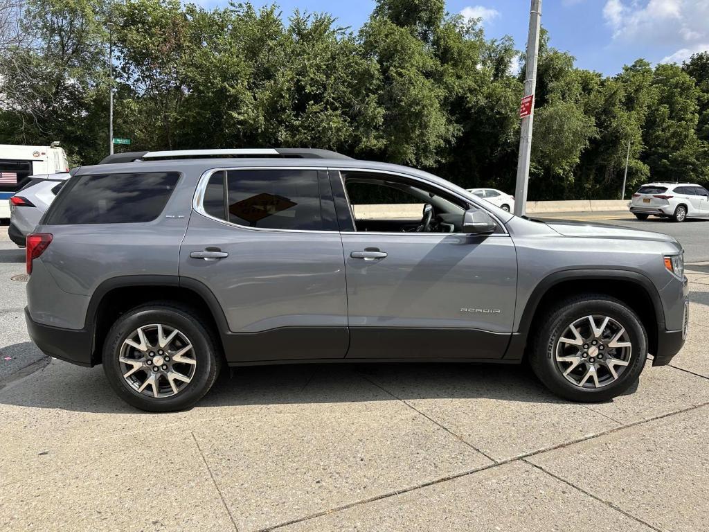 used 2022 GMC Acadia car, priced at $23,993