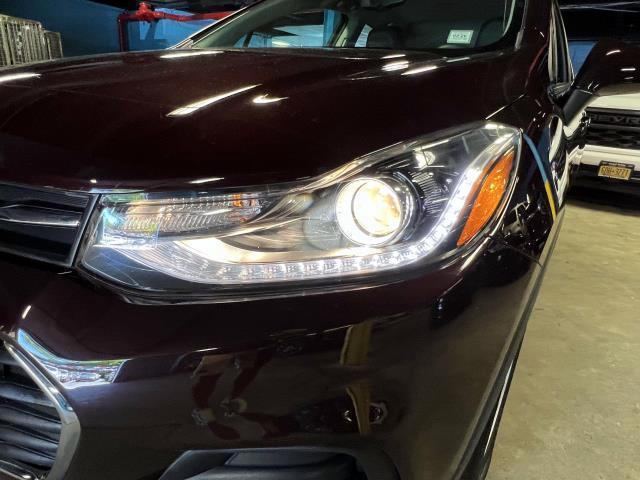 used 2022 Chevrolet Trax car, priced at $18,089