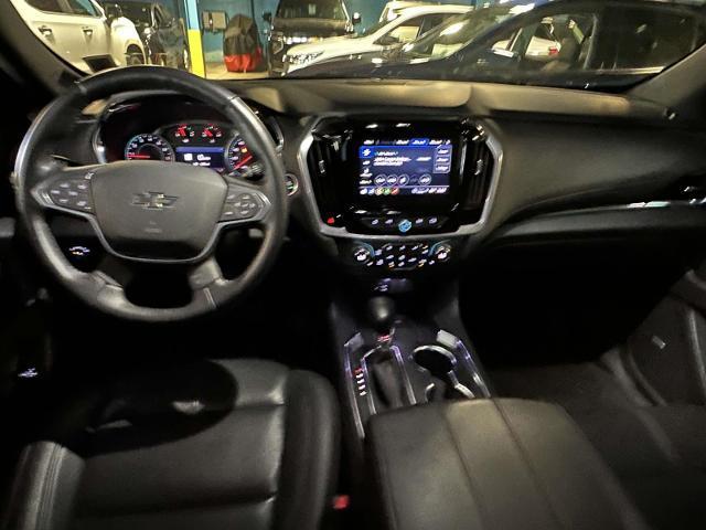 used 2022 Chevrolet Traverse car, priced at $31,992