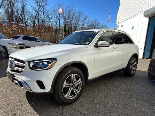 used 2022 Mercedes-Benz GLC 300 car, priced at $32,884