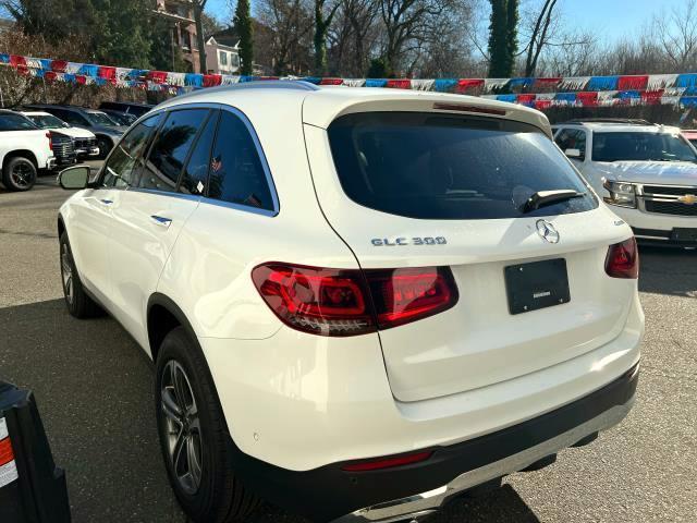 used 2022 Mercedes-Benz GLC 300 car, priced at $32,884