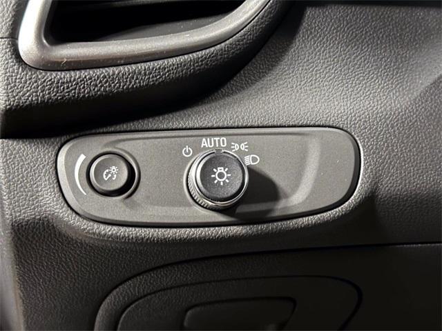 used 2022 Chevrolet Trax car, priced at $16,904