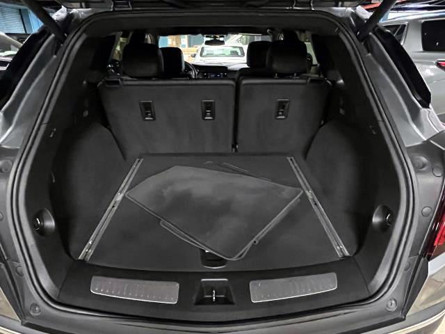 used 2022 Cadillac XT5 car, priced at $30,363
