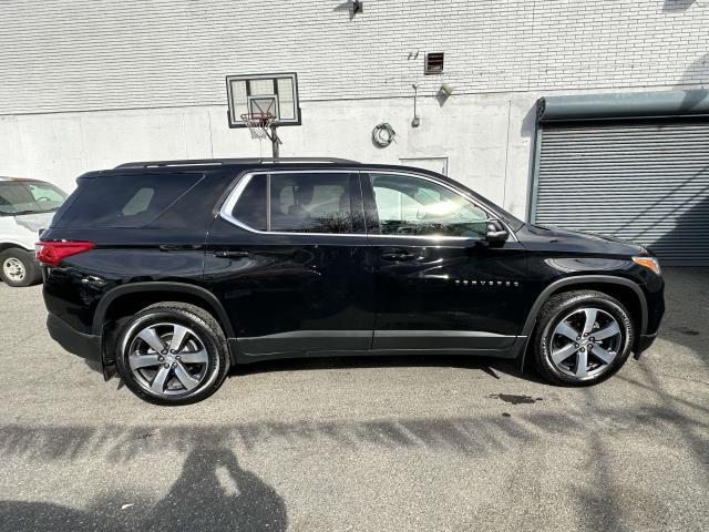 used 2021 Chevrolet Traverse car, priced at $33,213