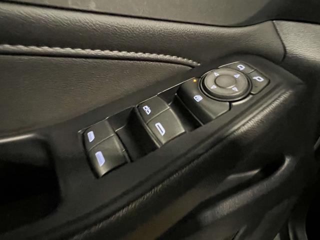 used 2023 Chevrolet Traverse car, priced at $31,499