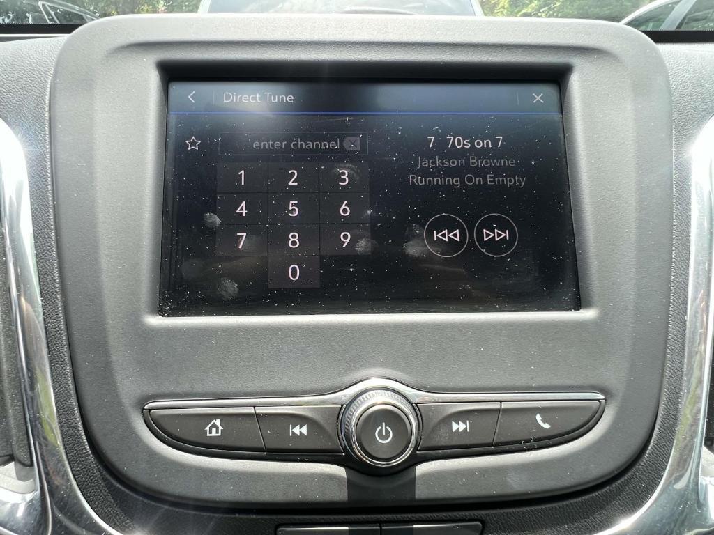 used 2022 Chevrolet Equinox car, priced at $16,393