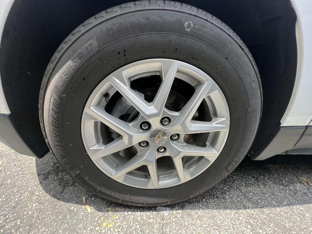 used 2022 Chevrolet Equinox car, priced at $16,393